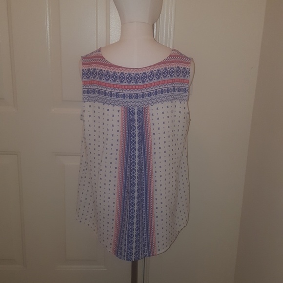 Top - Picture 2 of 2